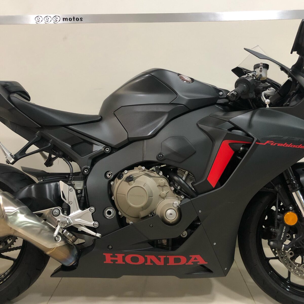 Honda CBR 1000 RR - Image 5