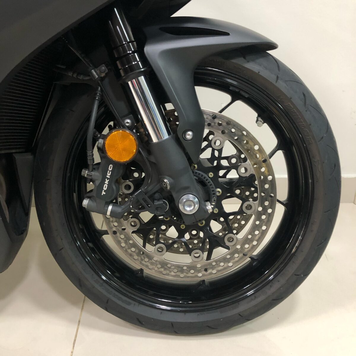 Honda CBR 1000 RR - Image 11