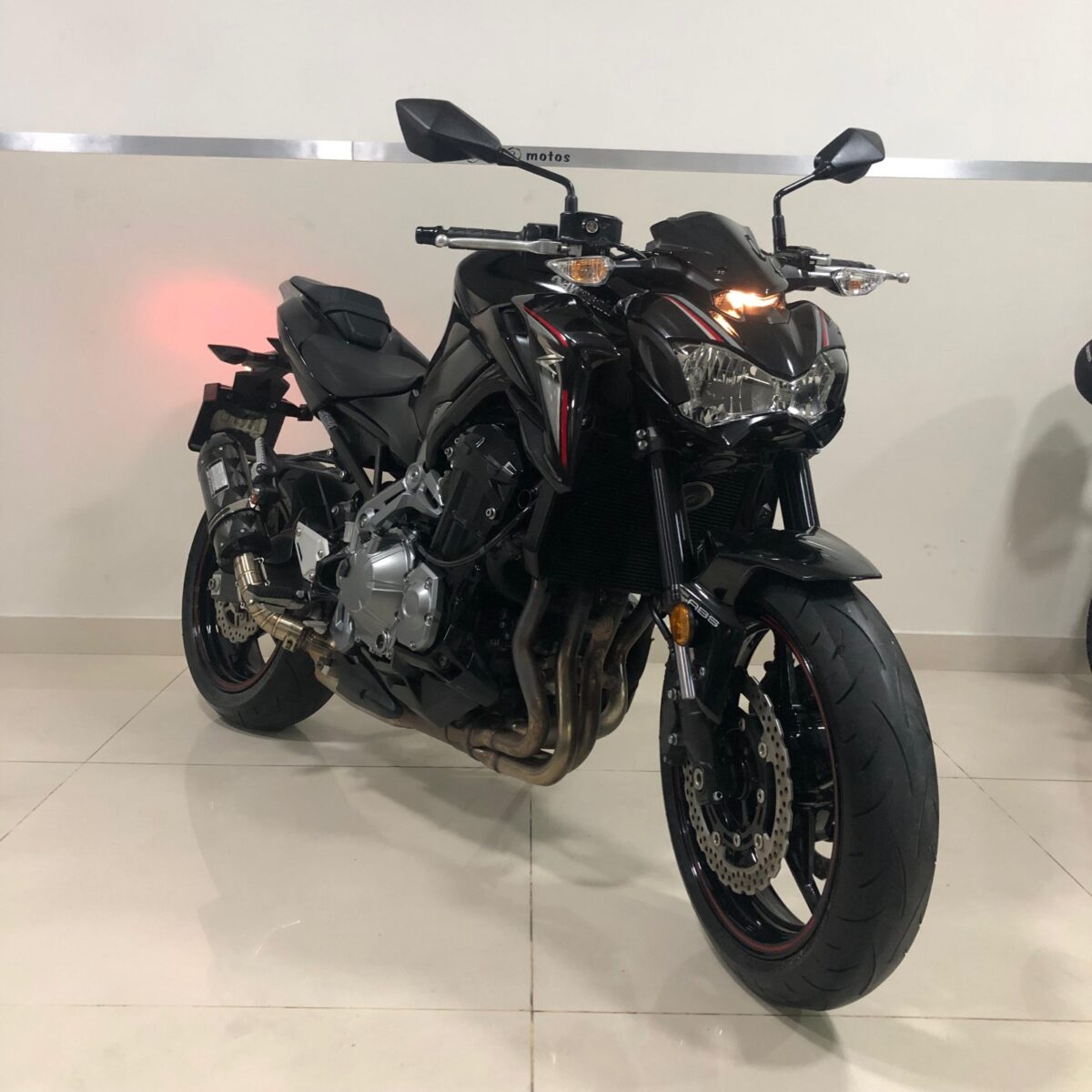Kawasaki Z 900 - Image 3