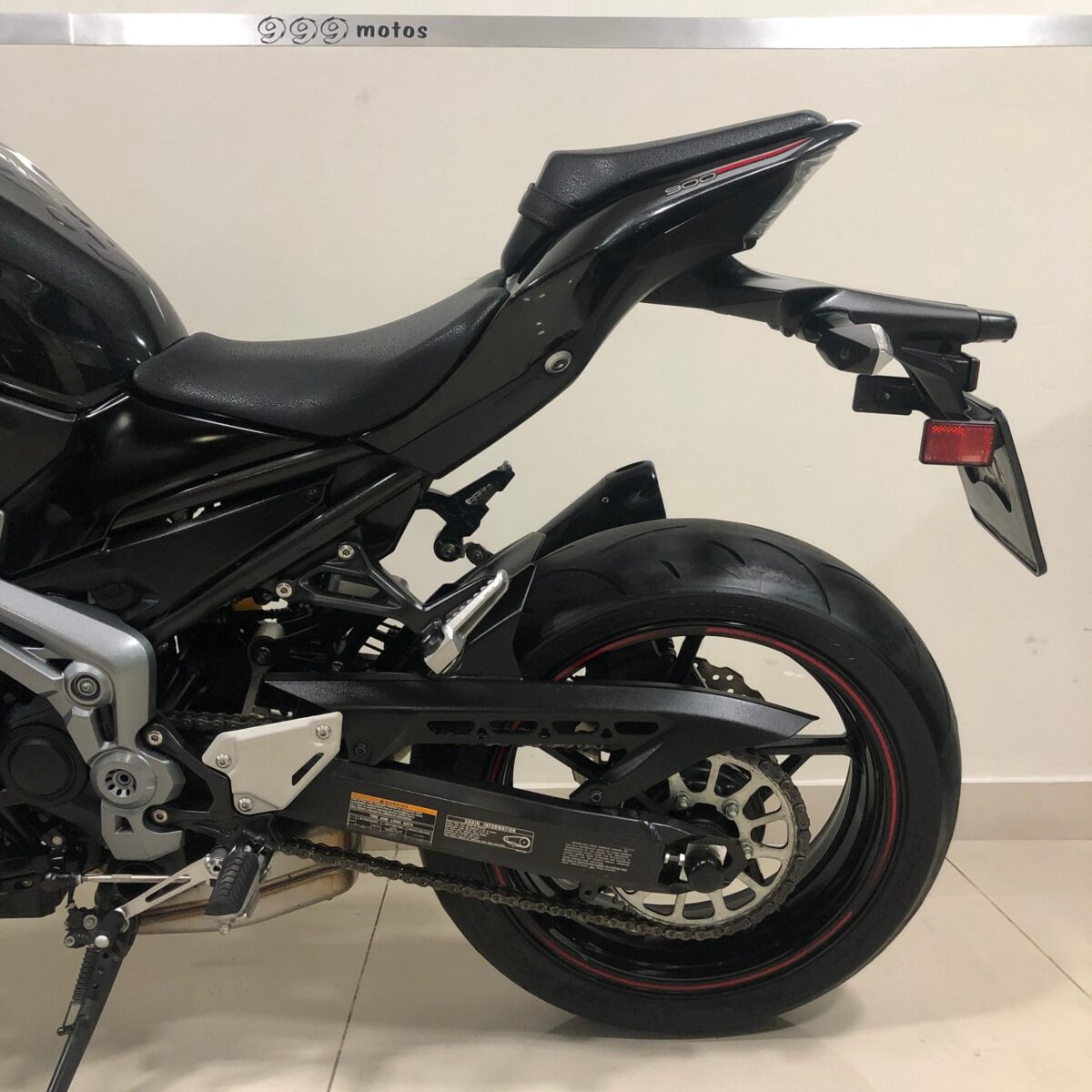 Kawasaki Z 900 - Image 6