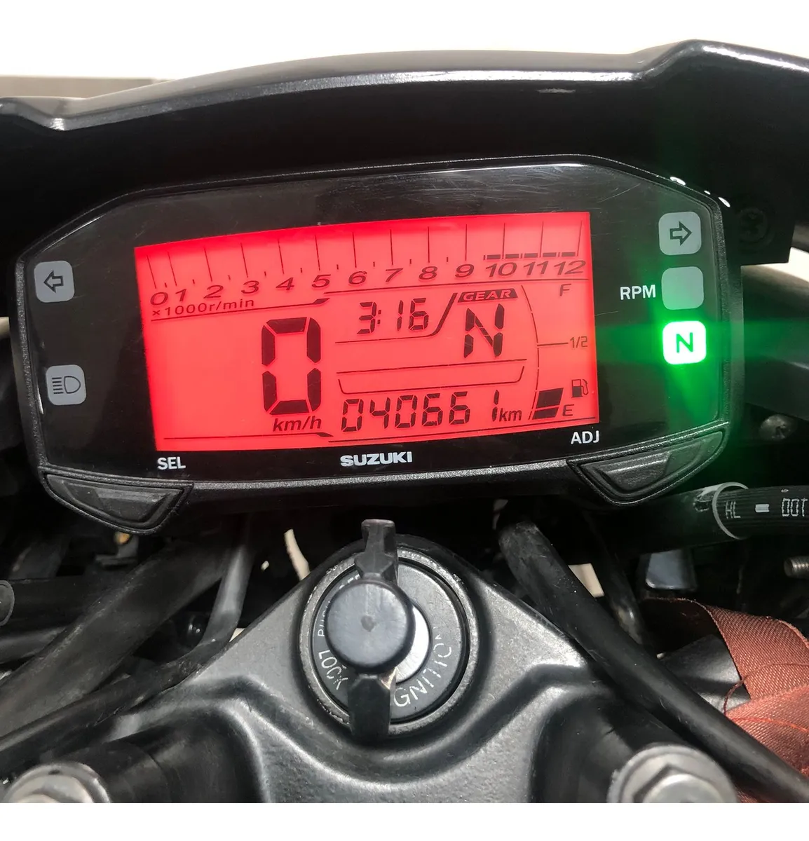 Suzuki GXSR 150 GIXXER - Image 15