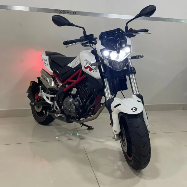 Benelli TNT 135 BLANCO
