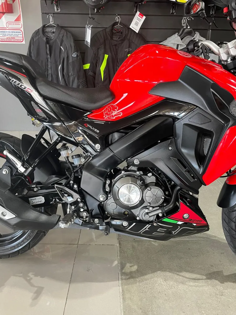 D_NQ_NP_2X_692361-MLA99155210858_112025-F