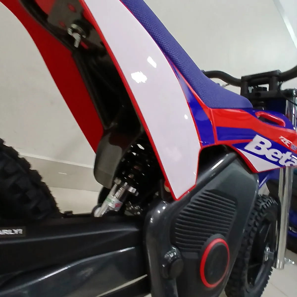 D_NQ_NP_2X_717498-MLA101186119214_122025-F