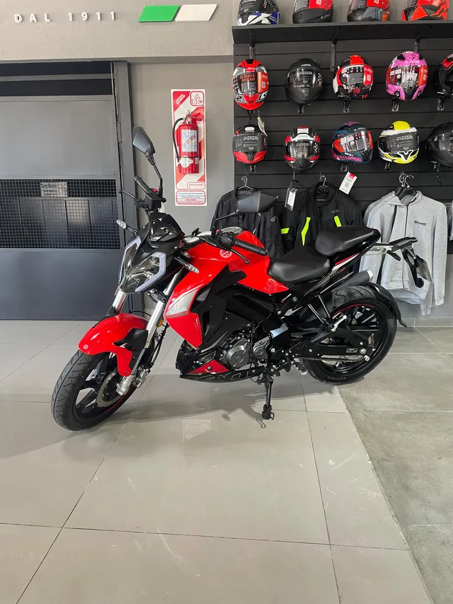 D_NQ_NP_2X_724588-MLA99155488614_112025-F