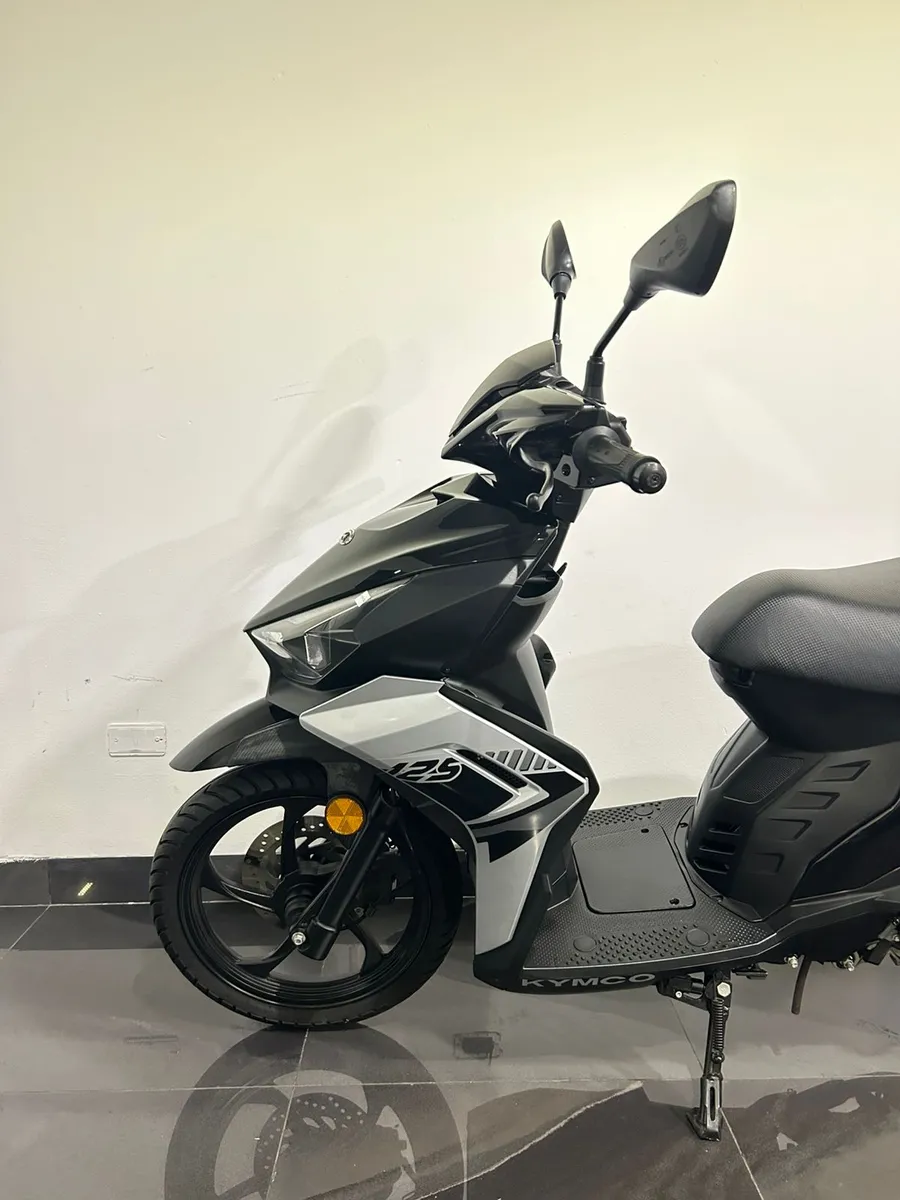 D_NQ_NP_2X_741932-MLA101076579439_122025-F