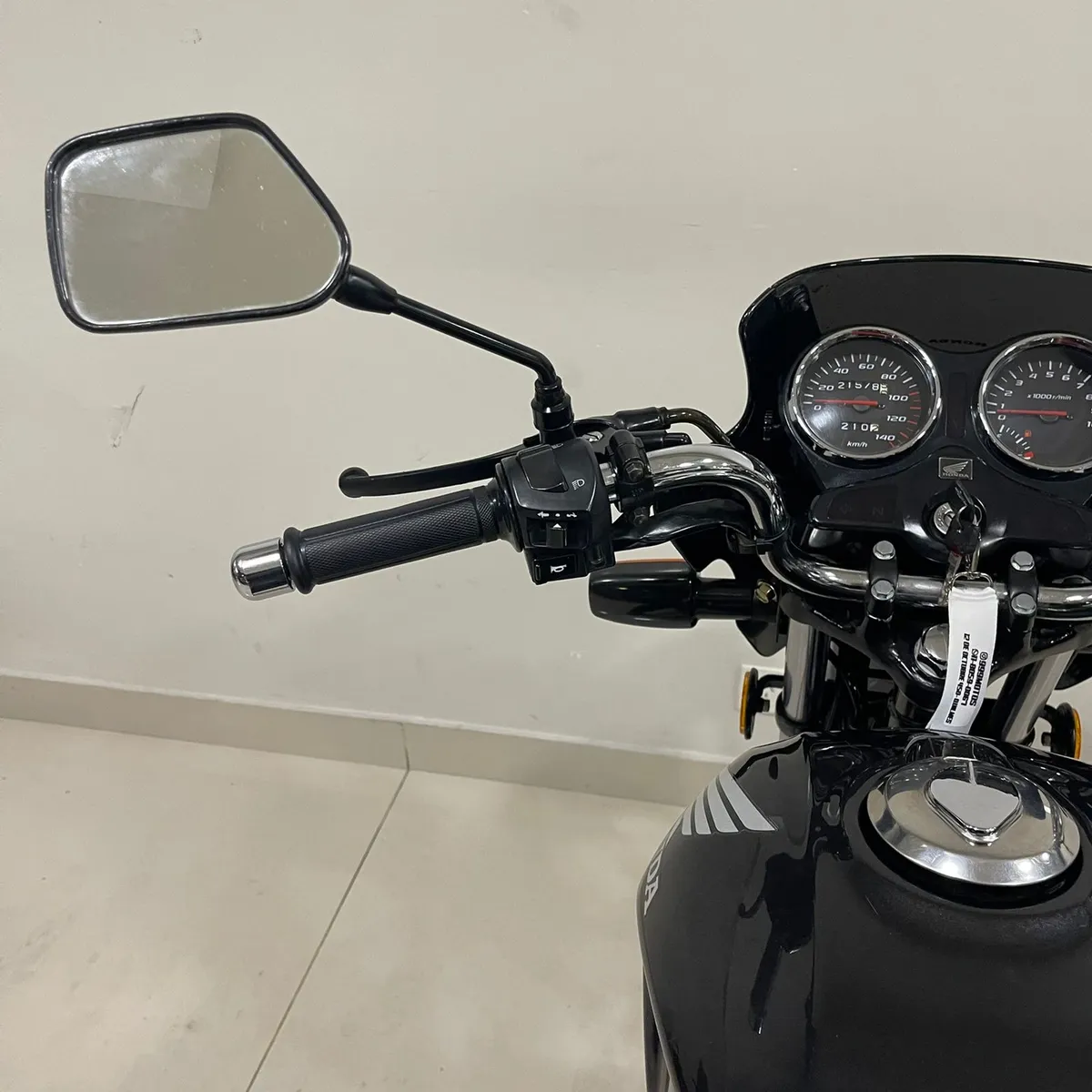 D_NQ_NP_2X_744254-MLA90658106439_082025-F