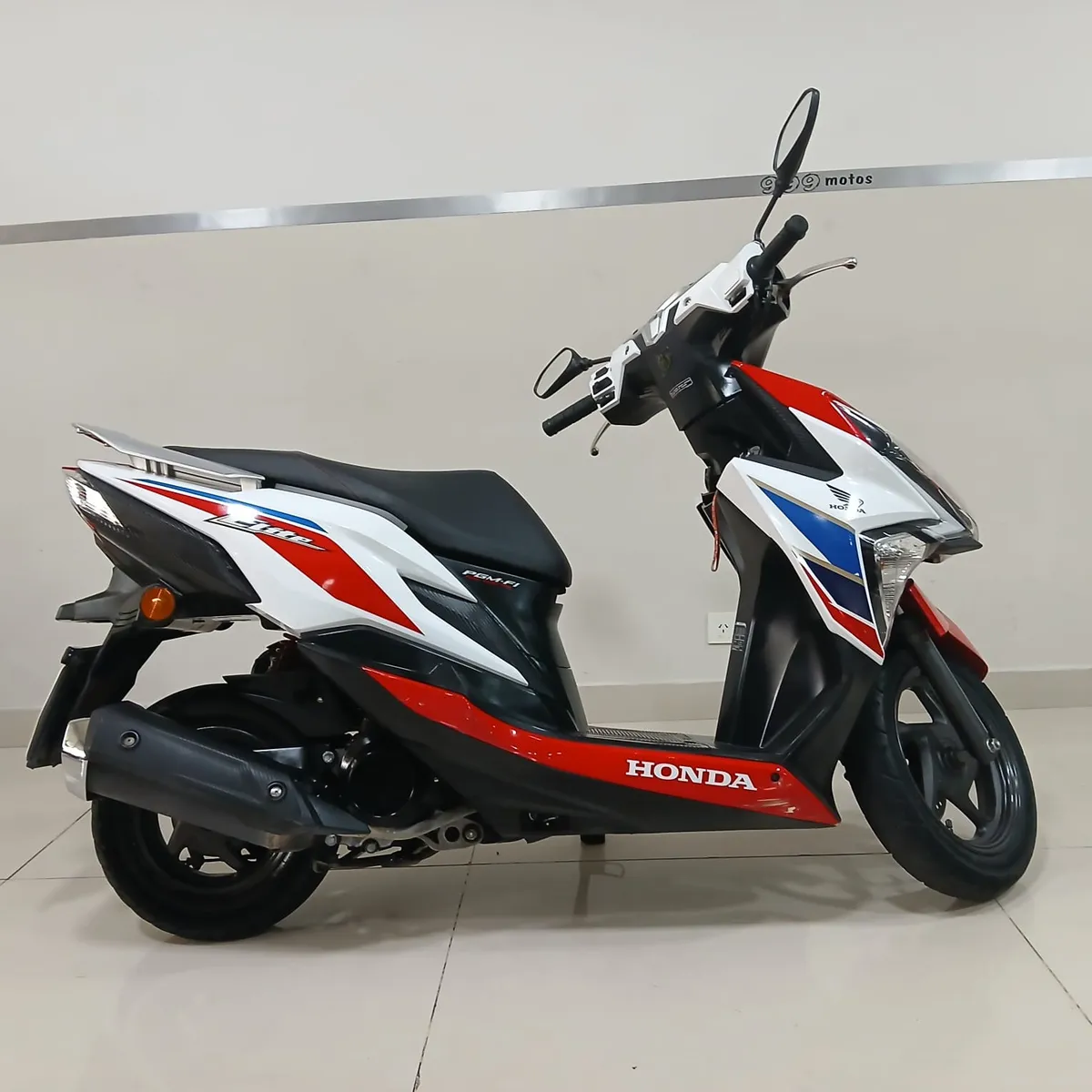 D_NQ_NP_2X_827125-MLA101582709345_122025-F